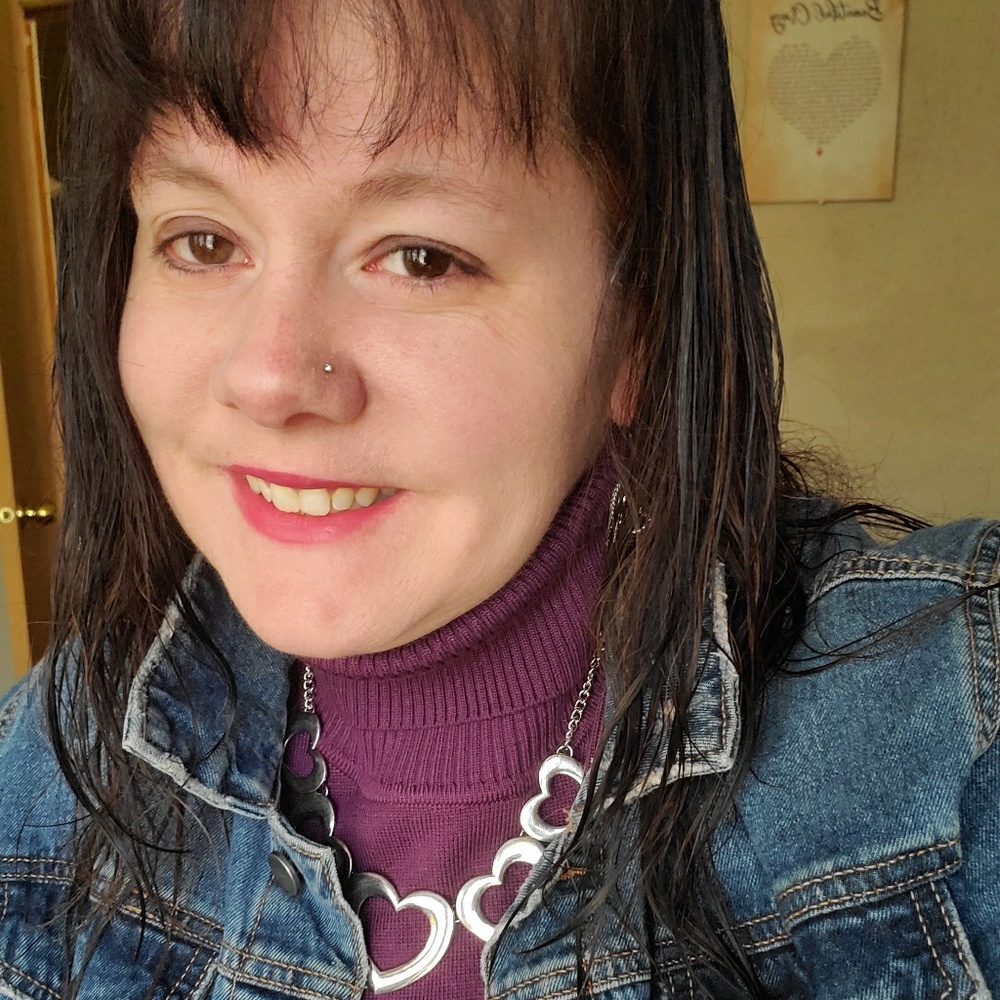 Meet your Posher, Amy